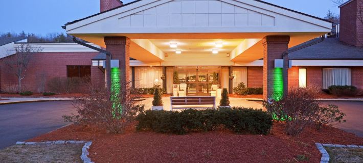 Boxboro Regency Hotels in Middlesex County