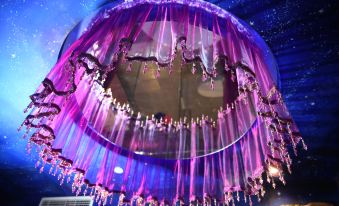 Pinai Film Theme Hotel (Beijing International Trade Baiziwan Subway Station)