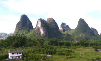 Yangshuo Yalexuan Boutique Homestay (Yulonghe Shili Gallery)