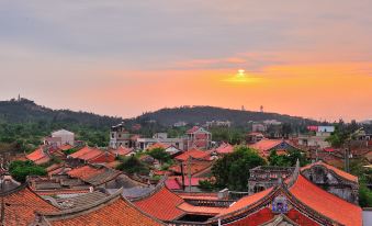 Golden Gate Feng Mao Trench