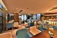 Ocean Rise Hotel - breakfast