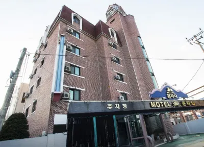 Suncheon Montana Hotels near Sunchon National University(SA)
