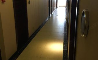 Cangzhou Maiji Fashion Chain Hotel