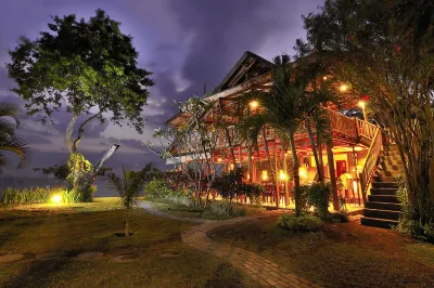 Sunsethouse Lombok Hotels in Batu Layar