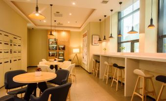 HanTing Hotel (Suzhou Wujiang Development Zone)