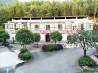 资兴植圆山农家