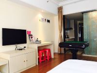 重庆1413酒店公寓(万达广场店) - 机麻大床房