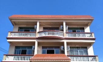 Weizhou Island Sea Home Inn