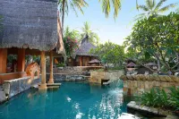 JM Hotel Kuta Lombok - Swimmingpools