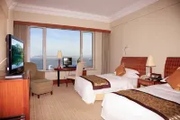 Blue Sky Hotel Hotel di Weihai