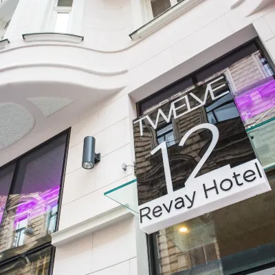 12 Revay Hotel Các khách sạn gần Phòng trưng bày 3D