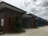 Ing Mae La Resort Hotels near Wat Si Sakorn