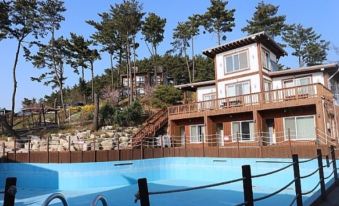 Sunset Hill Pension Taean