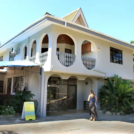 Bluewater Lodge