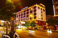 Zhaotong Huaguan Hotel (Wanghai Park Phoenix Middle School)