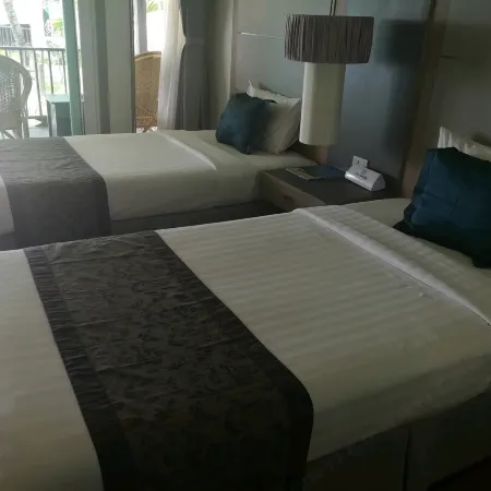 Nakara Long Beach Resort