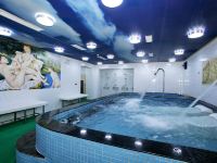 苍溪国际大酒店 - 室内游泳池