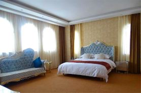 Art Village Hot Spring Hotel