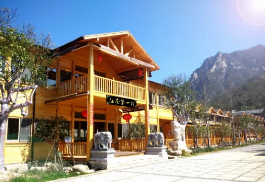 Jixi Jiangnan No.1 Village Muwu Inn
