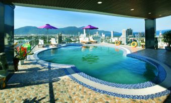 Merry Land Hotel Da Nang