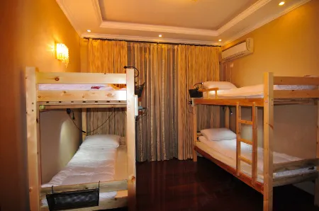 Haizhijia International Youth Hostel (Shanghai Hongqiao Railway Station)