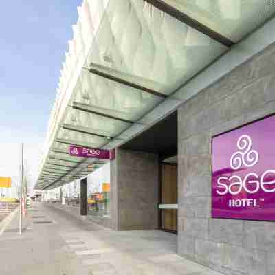 Sage Melbourne Ringwood Hotel Exterior