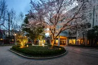 Donghu Hotel Shanghai Các khách sạn gần Jing An Kerry Centre