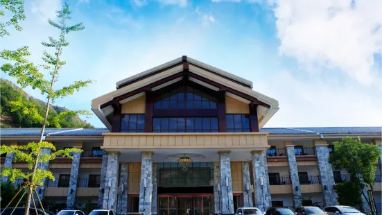 Tianshui Maiji Mountain Hot Spring Tourism Hotel