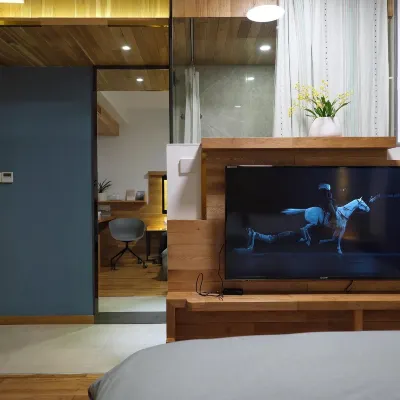 Rock Wood Cozy House Hotels near Huiyin Gaoli Temple