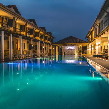 Alia Residence Business Resort Отели рядом с достопримечательностью «Канатная дорога Лангкави»