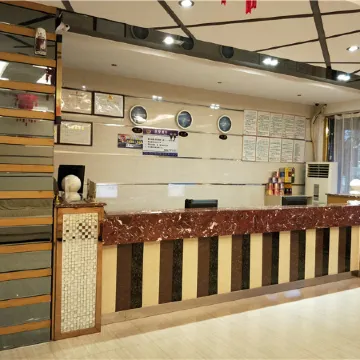 Xinyi Jiangnan Express Hotel