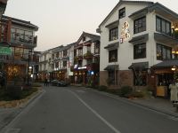 青禾民宿(西湖青芝坞店) - 酒店附近