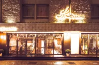 台中莿桐花文創微旅 台中火車站/宮原眼科住宿飯店