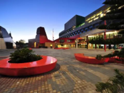 City Edge Dandenong Apartment Hotel Hotels in Dandenong