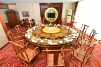 Royal Garden Hotel - Breakfast