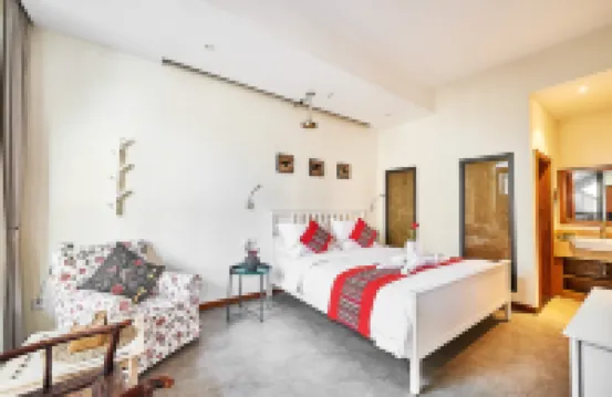 Liquan Xiangshe Courtyard Homestay (Yuanjia Village) Hotel di 