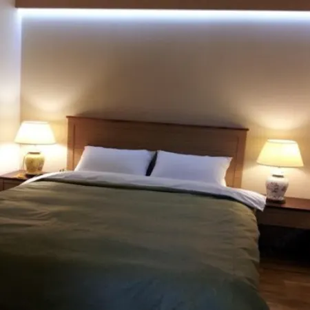 Gyeongpodae the Hotel Business Отели рядом с достопримечательностью «Павильон Кёнподэ»
