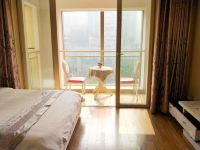 重庆烟雨南滨酒店式公寓南滨路店 - 精致舒适大床房