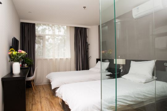 琳宜酒店(北京南站店)