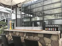Seclusion Hotel (Qiandao Lake Central Lake Scenic Area)