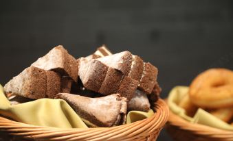 Zhenjiang Xijindu Ancient Street Argyle Boutique Hotel