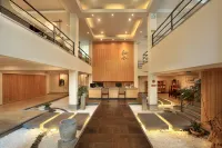 Heshe Lakeside Resort