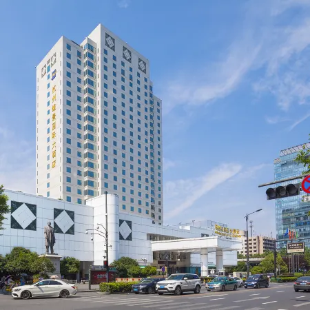 Grand Metropark Hotel