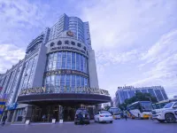 伊寧隆鑫インターナショナルホテルB座(六星街観光地) 伊寧市のホテル
