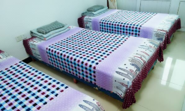 Baiyangdian Guanhetai No.37 Farmyard - Housity