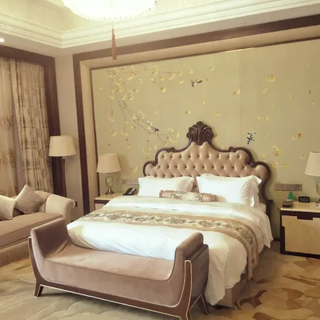 Shuoxiang Lake Hotel