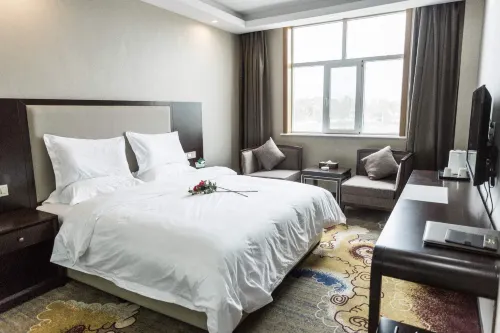 Star of Silver Lake Hotel Hotels in Ulan County