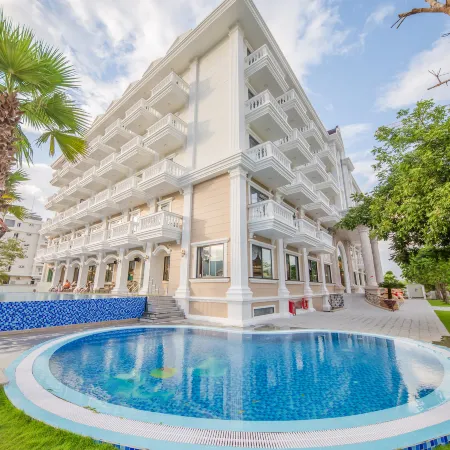 Orbit Hotel Nha Trang