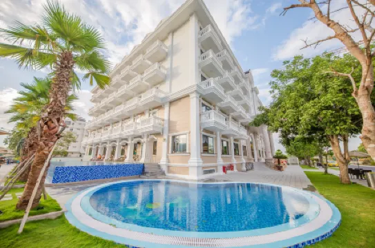 Orbit Hotel Nha Trang Отели рядом с достопримечательностью «Музей океанографии»