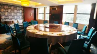 โรงแรมนานาชาติดิงเฟิง - พร้อมอาหารเช้า